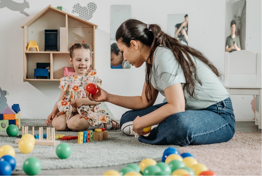 professionnel accueil jeune enfant